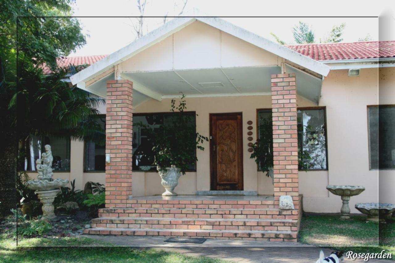 Rosegarden Guesthouse Pongola Eksteriør billede