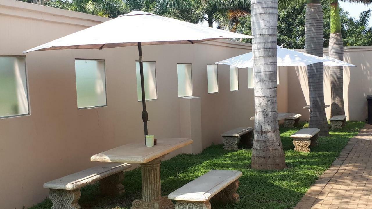 Rosegarden Guesthouse Pongola Eksteriør billede